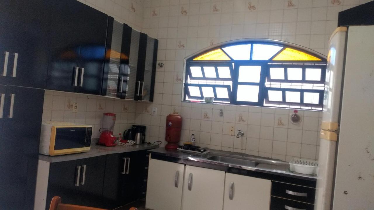 Casa Temporada A 3 Quadra Da Praia プライア・グランデ エクステリア 写真